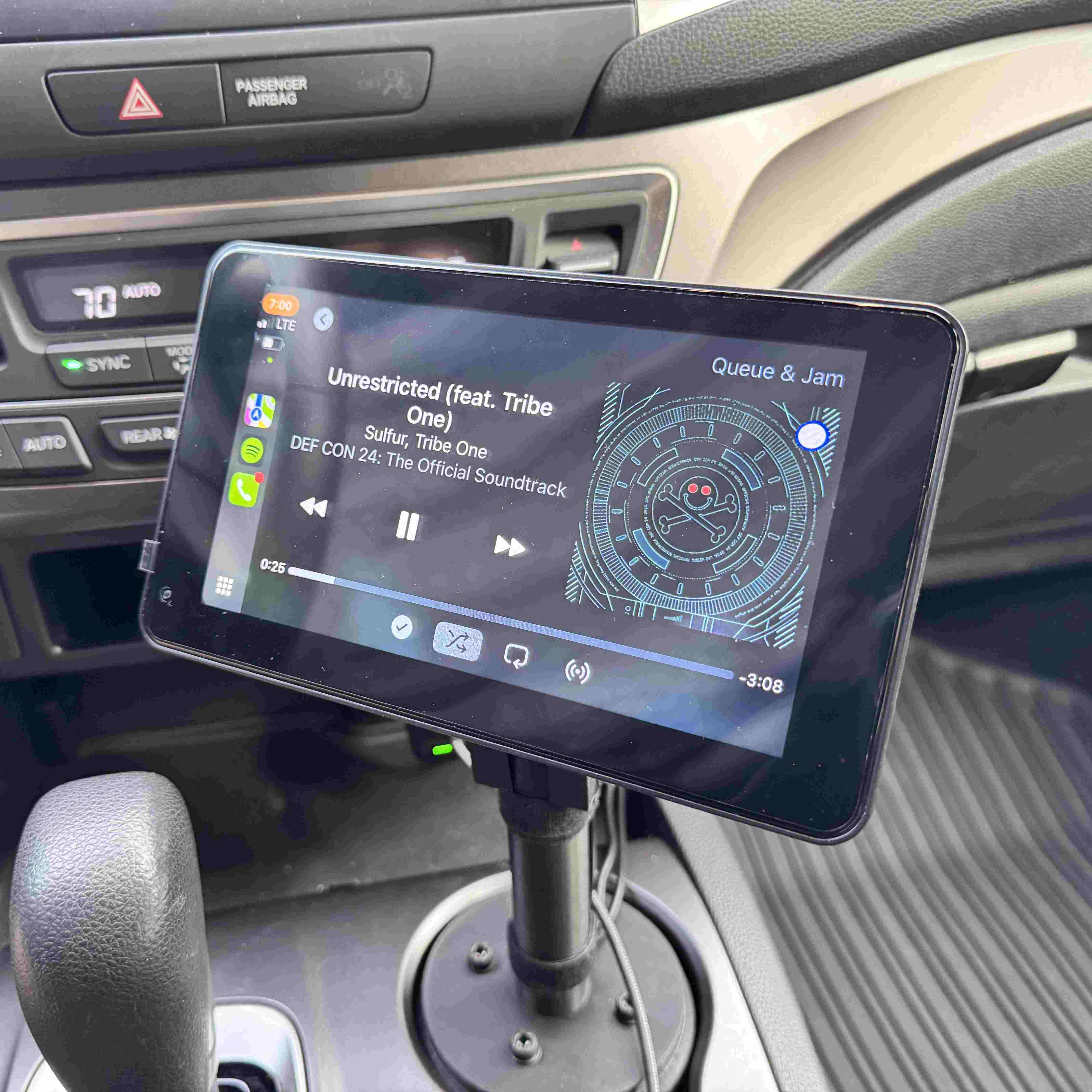 3D Printed Carplay Screen Mount